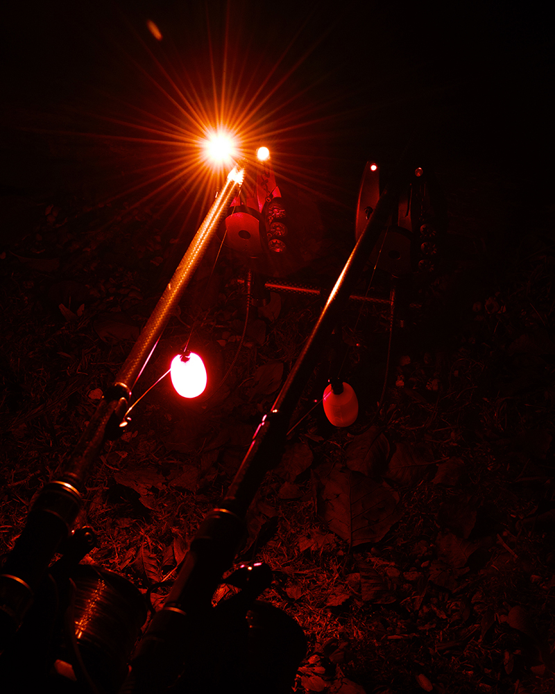 FOX BLACK LABEL DUMPY HALO BOBBINS